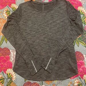 Lululemon long sleeve shirt